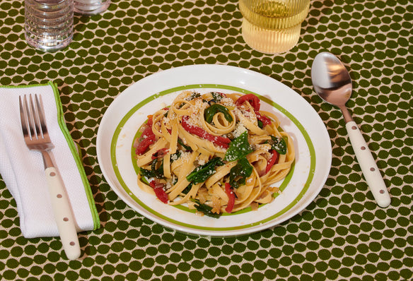 Roasted Red Pepper, Garlic and Kale Fettuccine